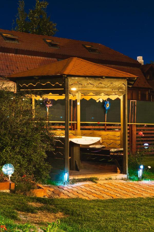 Sunset Cottage Брашов Екстер'єр фото